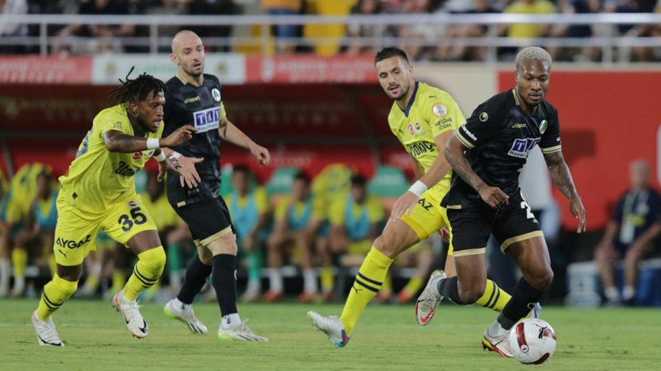 Alanyaspor Fenerbahçe’yi ağırlıyor