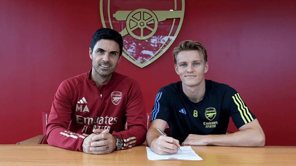 Arsenal Martin Odegaard’ın sözleşmesini uzattı