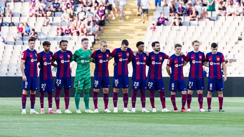 Barcelona’da futbolcu maaşlarının üst limiti düşürüldü