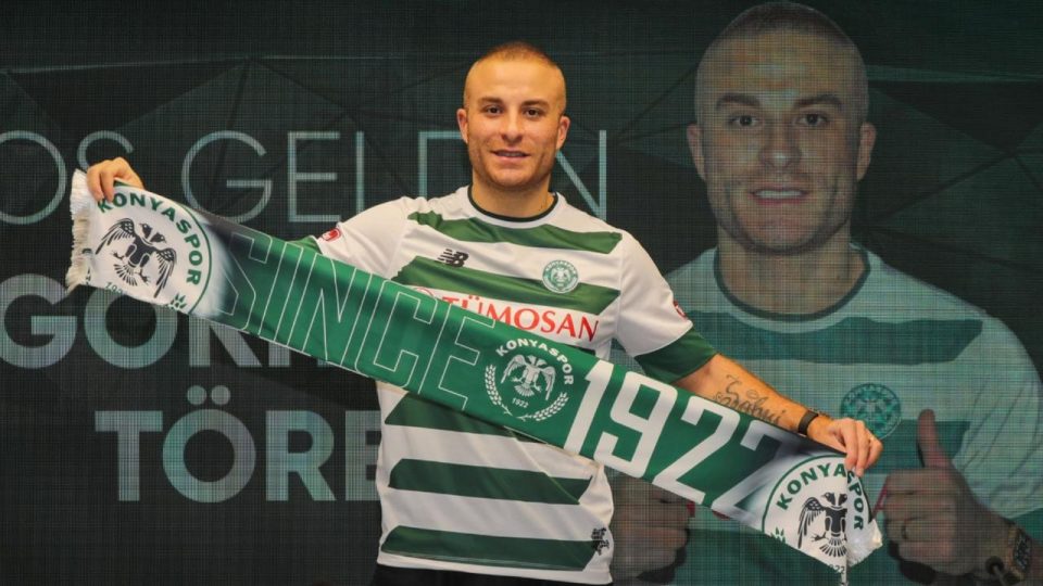 Konyaspor Gökhan Töre ile resmi sözleşme imzaladı