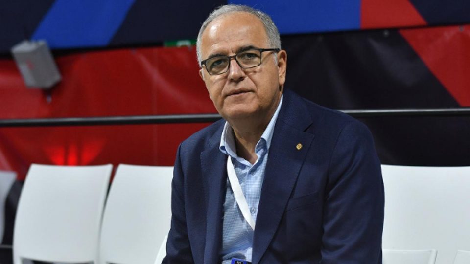 Mehmet Akif Üstündağ’dan müjde