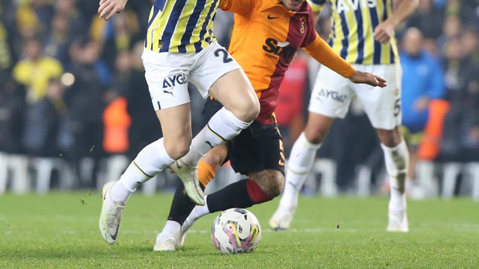 Fenerbahçe-Galatasaray derbisinin biletleri satışa sunuldu