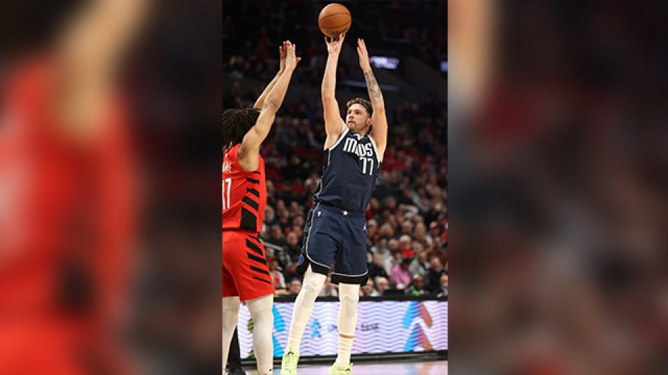 NBA’de Doncic “triple double” yaptı, Mavericks kazandı